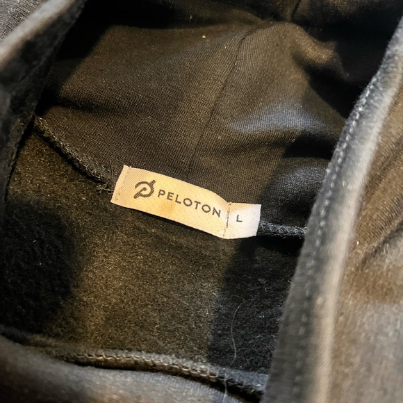 Peloton Cowl Neck Pullover sweatshirt Size L - Picture 4 of 6